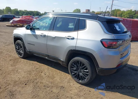 2022 Jeep Compass Limited 4X4 из США, поврежденный, VIN 3C4NJDCB3NT150394